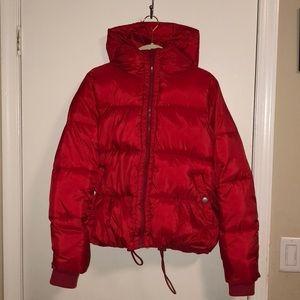 RED HOODED PUFFER JACKET!